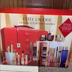 Estée Lauder make up kit